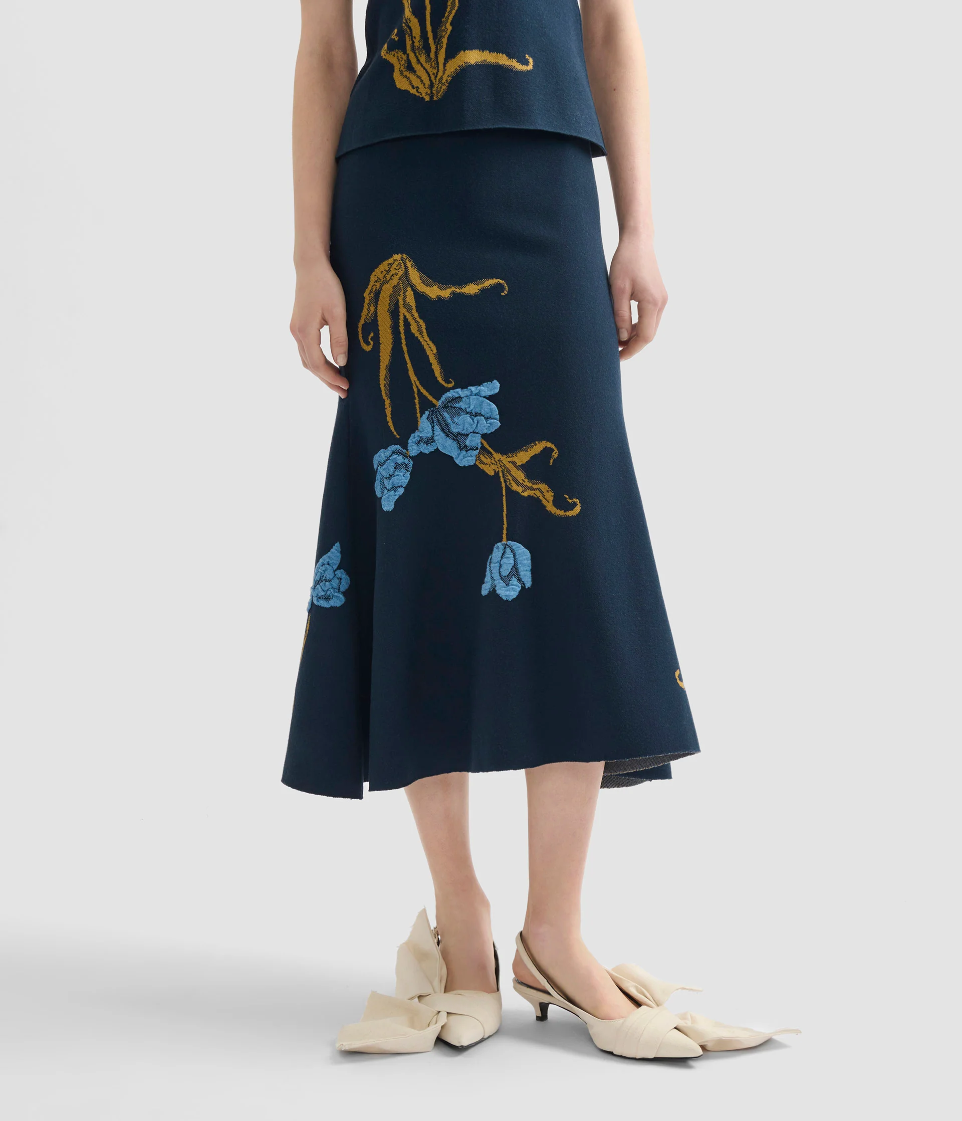 Floral Jacquard A Line Knit Skirt - Image 4