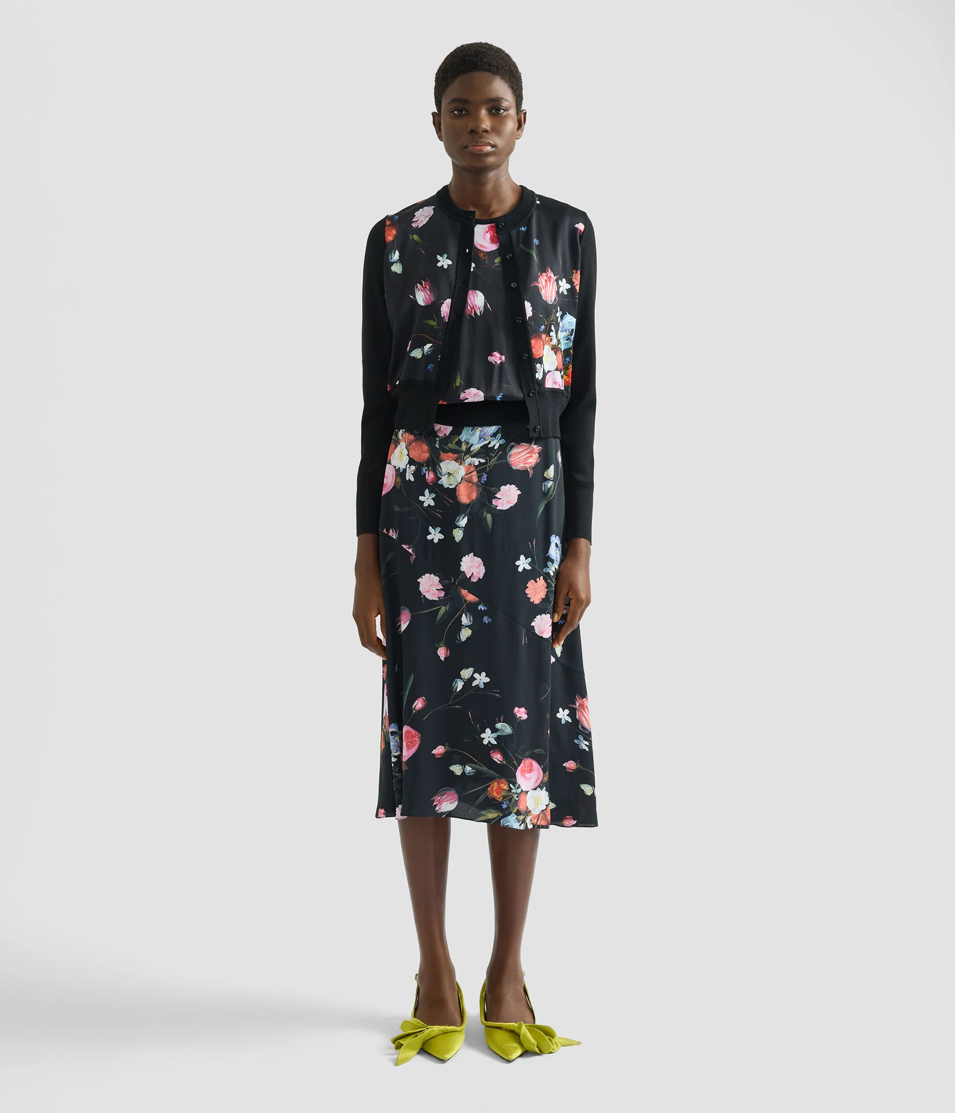 Floral Print Panel Cropped Cardigan - Image 4