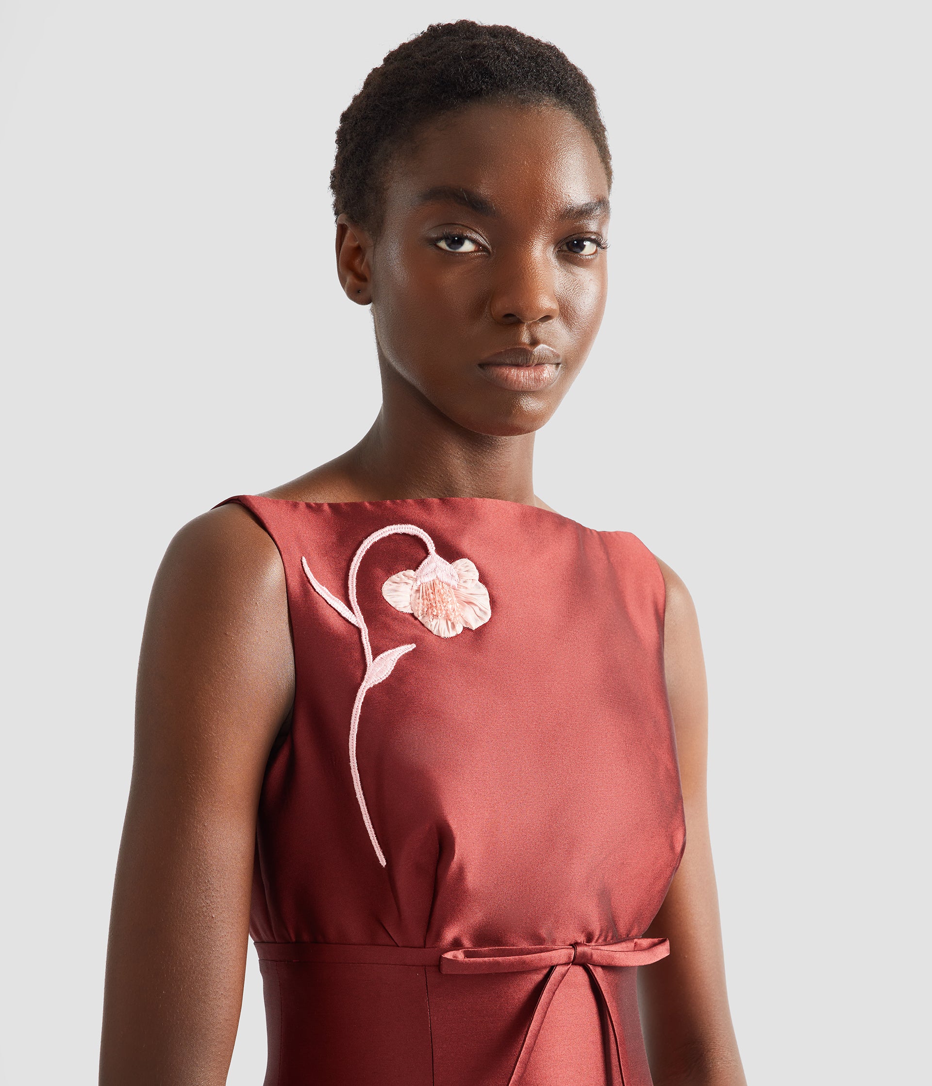 Embroidered Mikado Sleeveless Midi Dress - Image 5