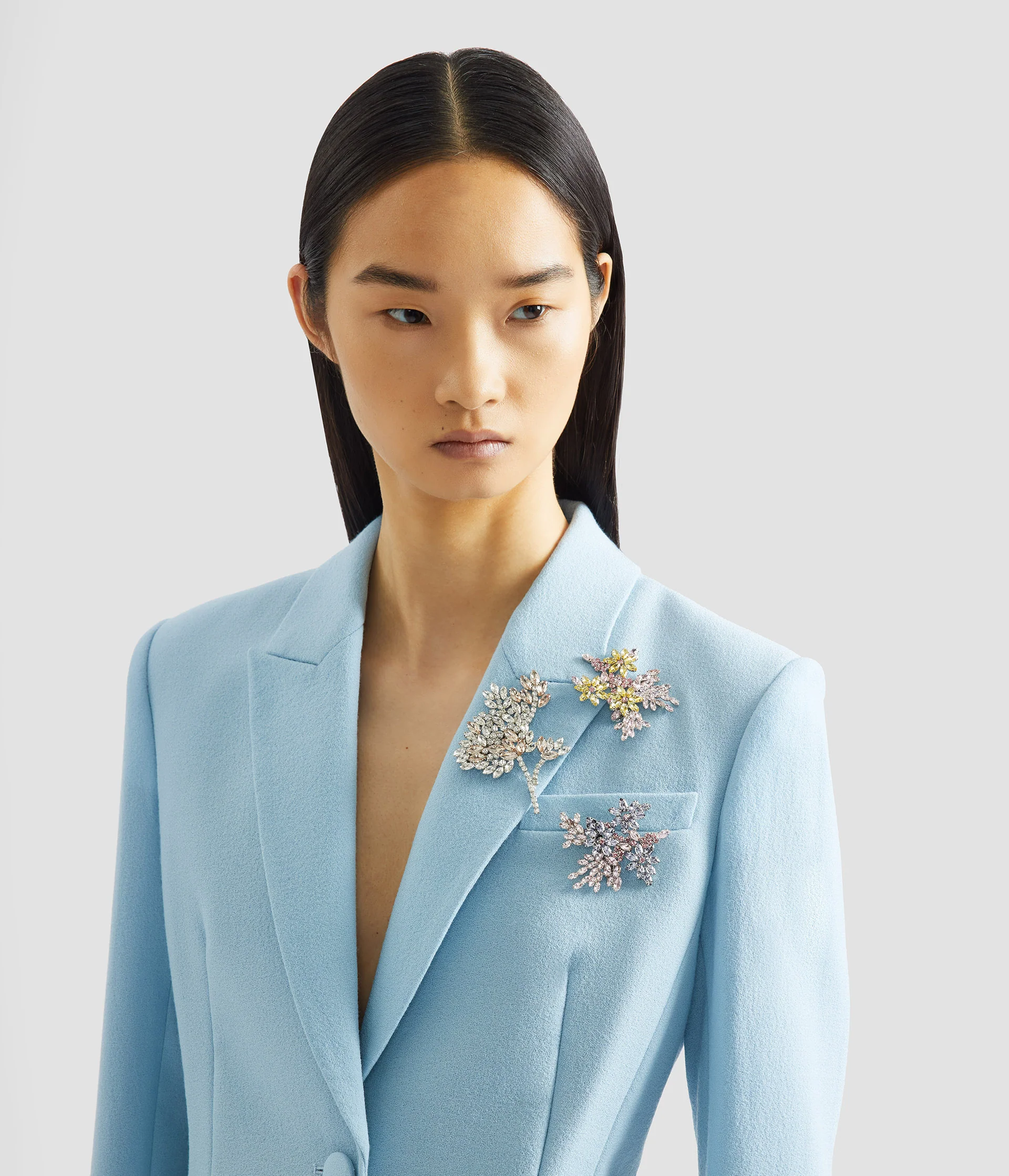Embellished Crepe Single Breasted Fitted Blazer - Image 5