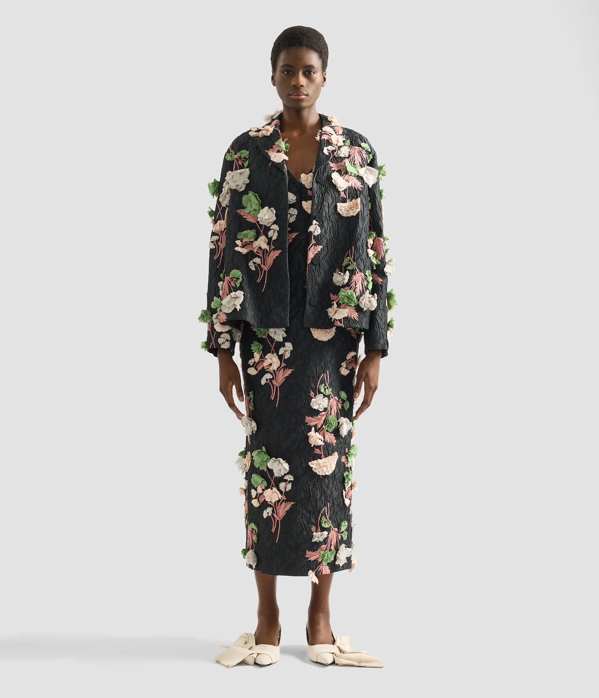 Floral Embroidered Cloque Jacket - Image 3