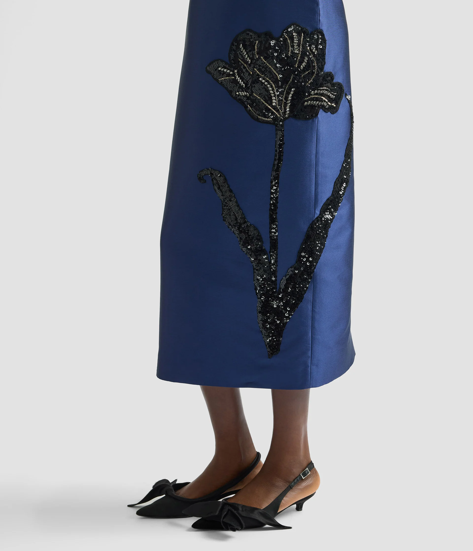 Embellished Mikado Sleeveless Midi Dress - Image 5